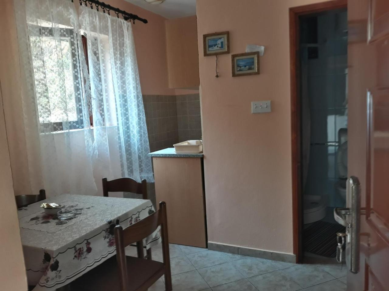 Apartments Vukotic Cattaro Esterno foto